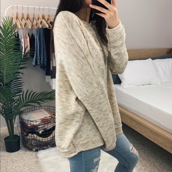 🆕 Yellow Gray Oversized Henley Sweater - Picture 5 of 8